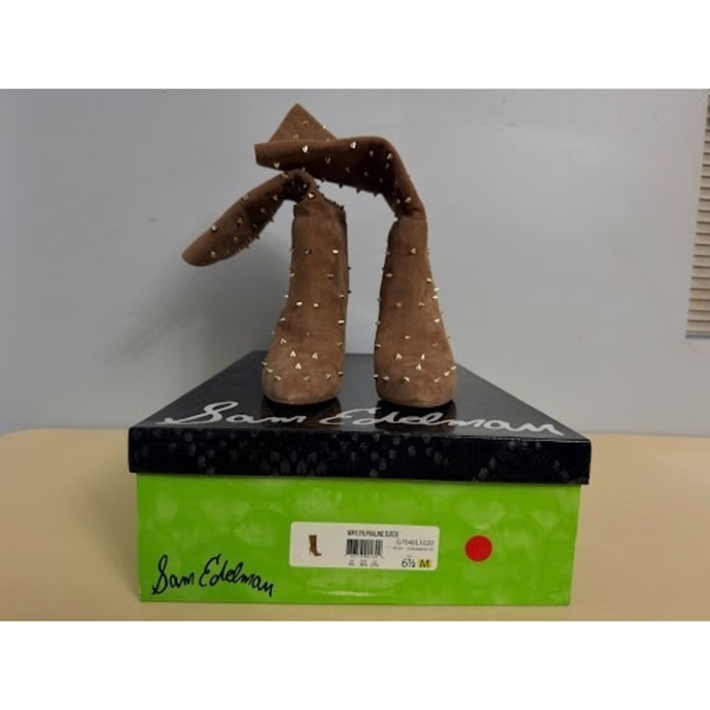 NEW - Sam Edelman Waylyn Studded Suede Boots Praline Tan Pointed Toe Stiletto 4"